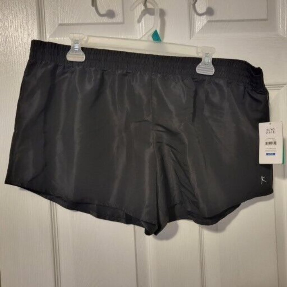 Danskin Polyester Activewear Shorts, Size XL (16-18), Black, NWT - Picture 4 of 8